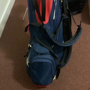 Taylor made golf bag